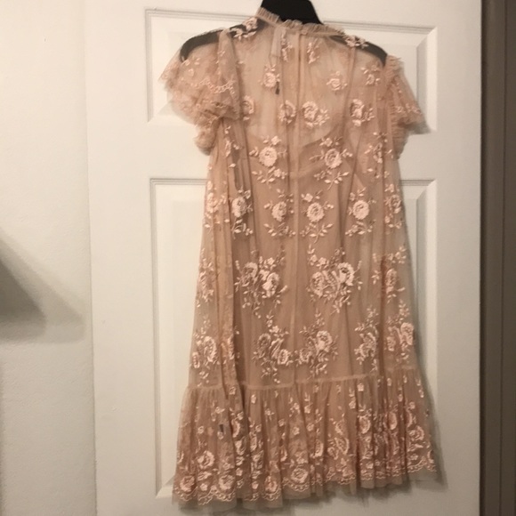 Needle & Thread A-Line Dress
Pinkk - Picture 5 of 9